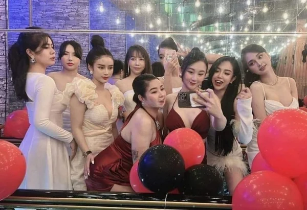 Hot Girl Escorts