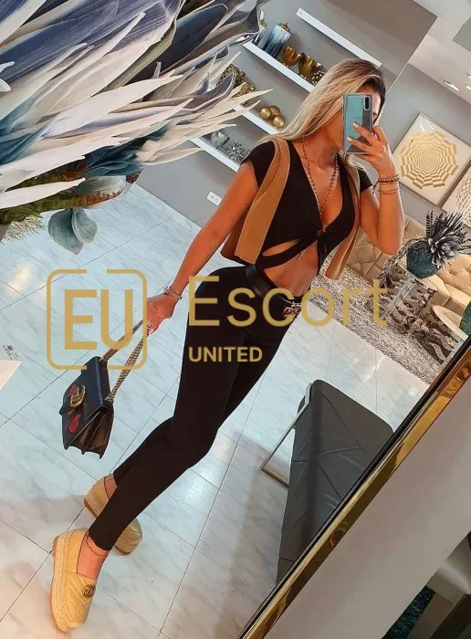 Sofia, 28, Escort-Dame in Dubai — Foto 9