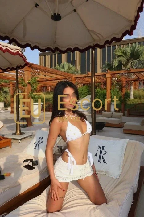Escort dame Jess gevestigd in Dubai, 21 jaar oud — foto 6