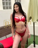 Vanessa, 27, escorte féminine à Dubaï — photo 6
