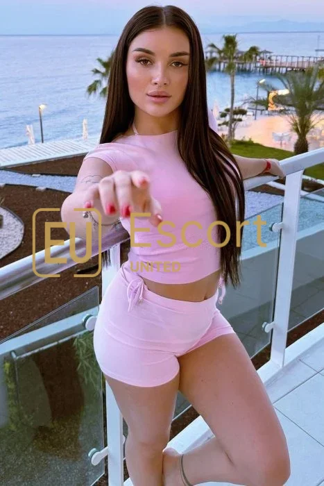 Eskort devojka Roxy u Abu Dabi — fotografija 6