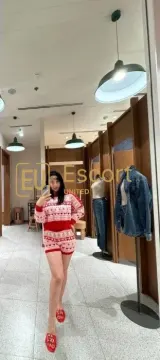 Isma, 28, escorte féminine à Dubaï — photo 5