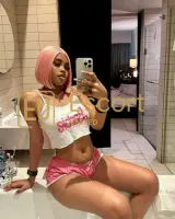 Marina Sonia, eine 28-jährige Begleiterin in Abu Dhabi — Foto 3