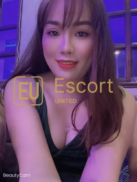 Lyli, escort dame in Abu Dhabi, VAE — foto 9