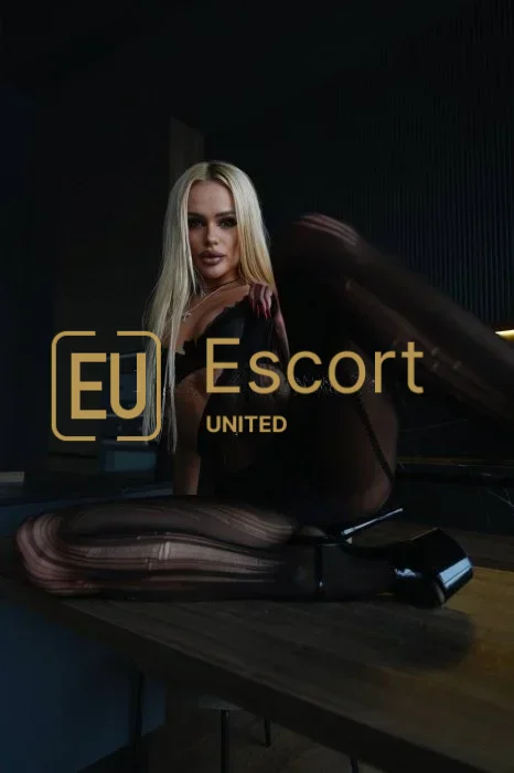 Nika, escortă în Dubai, EAU — fotografia 5