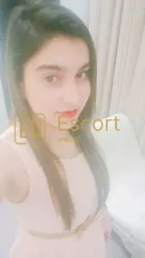 Réservez Hooriya, escorte de 28 ans à Dubaï — photo 3