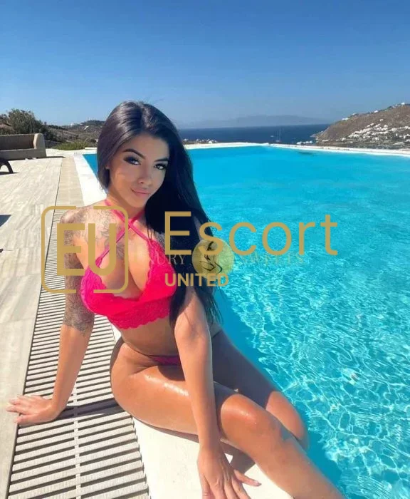 Alina, chica escort en Dubái — foto 3