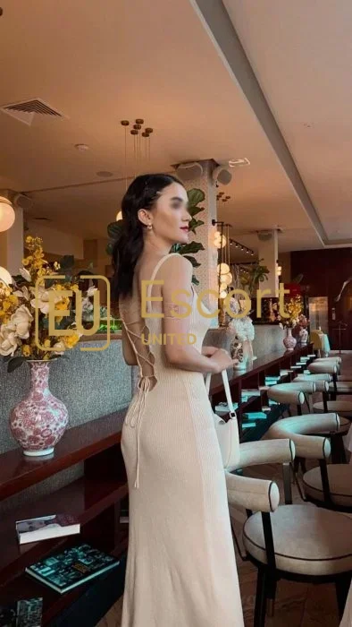 Upoznajte Kaylee, 26-godišnju eskort devojku u Dubai — fotografija 9