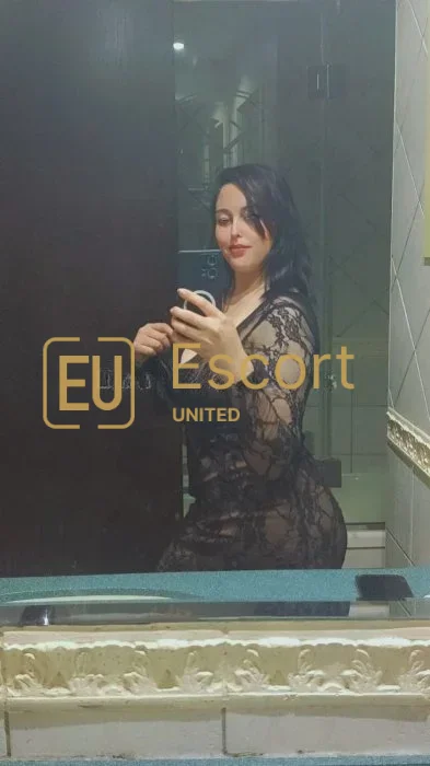 Poznaj Fati, dziewczynę do towarzystwa w Dubaj — zdjęcie 3