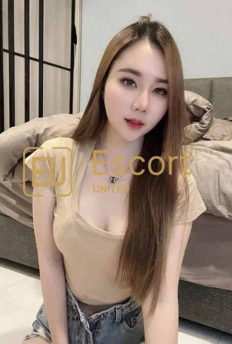 Hasadi, fille d'escorte à Abou Dhabi, EAU — photo 3