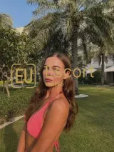 Poly, 29, escort donna a Dubai — foto 3