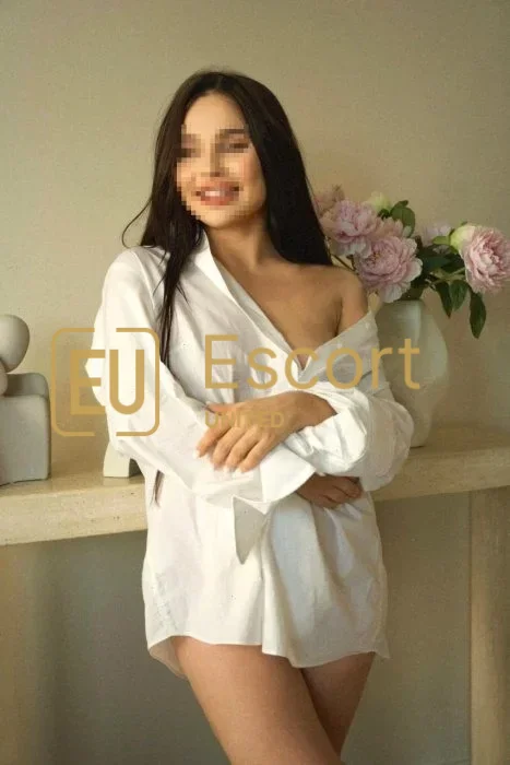Dubaj, žena na eskort Lora (23) — fotka 12