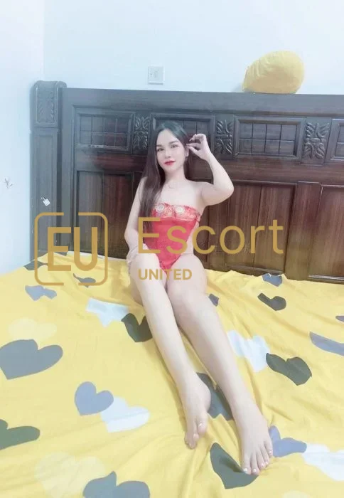 Escort girl Mailissa based in Abu Dhabi, 25 years old — photo 5