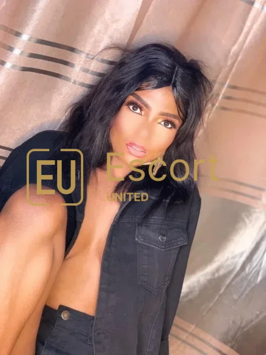 Chica escort Davina en Abu Dabi — foto 4