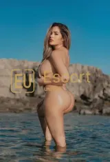 Alora — female escort in Dubai, UAE — photo 2