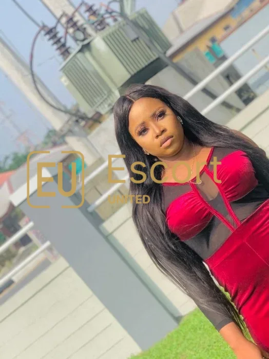 Buche Zara, Escort in Dubai — Foto 4
