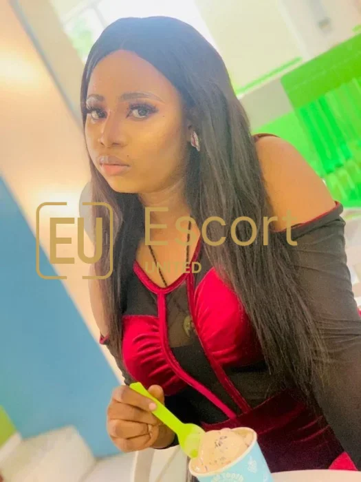 Escort Zara in Dubai (31) — Foto 5