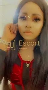 Escort-Dame Zara in Dubai, 31 — Foto 3