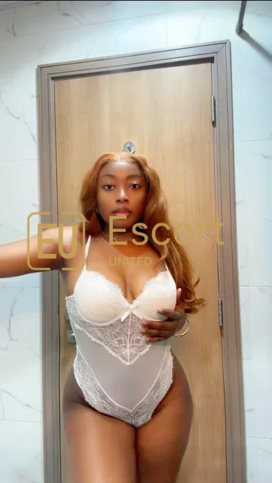Rezerv-o pe Sonia, escortă de sex feminin în Dubai — fotografia 5
