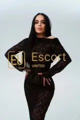 Incontra Monna, di 22 anni, ragazza escort a Dubai — foto 3