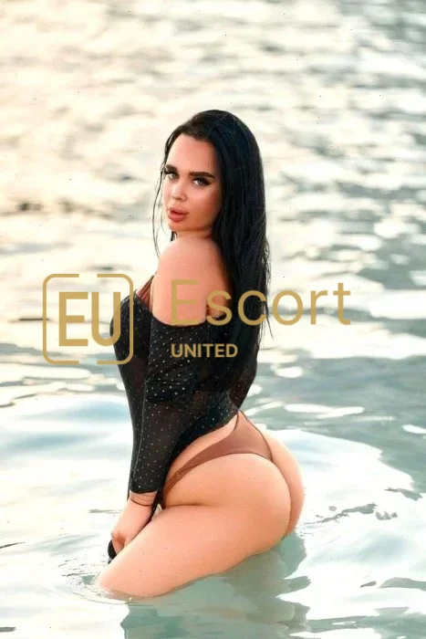 Prenota Monna, ragazza escort a Dubai — foto 2