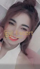 Abú Dhabí, eskort Kami, 24 — fotka 3