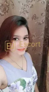 Eskort Kiran Khan sa sedištem u Dubai, 26 godina — fotografija 1