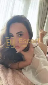 Ivy, escorte féminine à Dubaï, EAU — photo 12