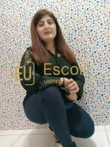 Γνωρίστε τη Mahi, μια 29 ετών συνοδό κοπέλα στην Άμπου Ντάμπι — φωτογραφία 3