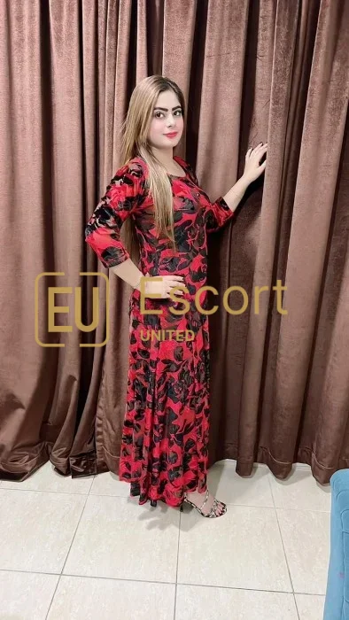 Escort Archana in Abu Dhabi, 26 — Foto 5