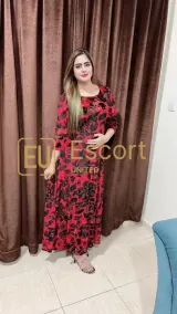 Archana, 26, Escort-Dame in Abu Dhabi — Foto 3