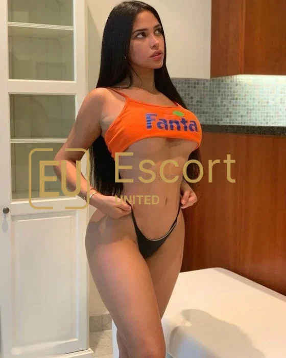 Escort Isabella en Abu Dabi (23) — foto 2
