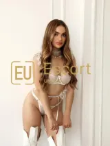 Alina, acompañante femenina de 27 años en Dubái — foto 3
