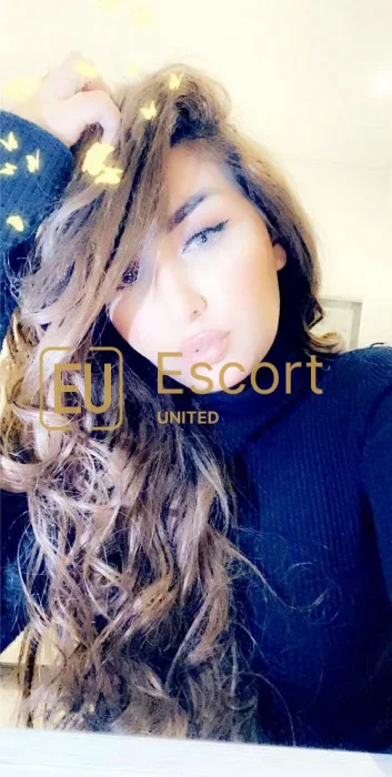 Alina, 30-godišnja pratilja u Abu Dabi — fotografija 13