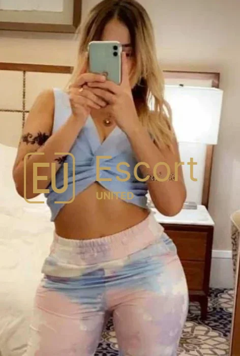 Abu Dhabi female escort Kamar (24) — photo 1