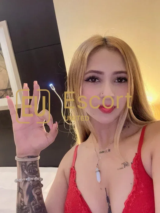 Lucky, 30, escorte féminine à Dubaï — photo 4