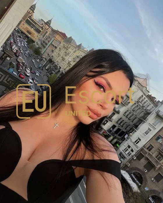 Dubai escort Yuliya, 26 — photo 4