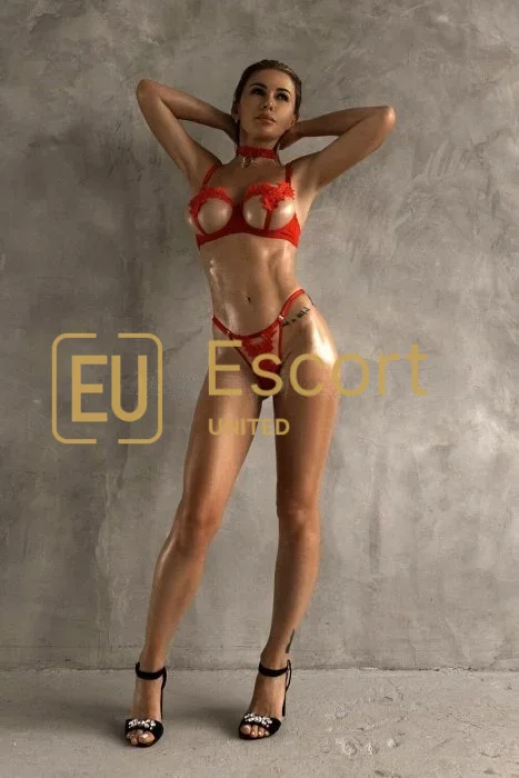 Linda, 33, escortă de sex feminin în Dubai — fotografia 3
