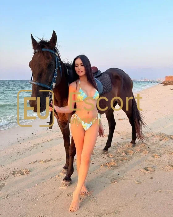 Lalita, escortă de sex feminin în Abu Dhabi — fotografia 4