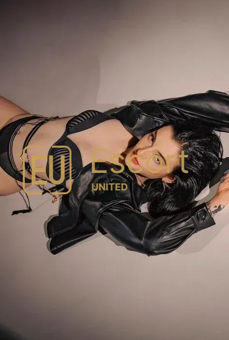 Peggy — escort lady in Dubai, UAE