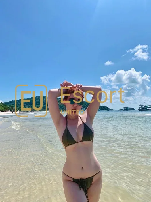 Female escort Emily in Dubai, 28 years old — photo 6
