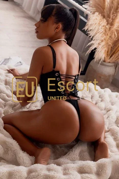 Dubaj, dziewczyna do towarzystwa Naomi (22) — zdjęcie 5