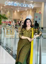 Ontmoet Natasha, escort dame in Abu Dhabi — foto 5