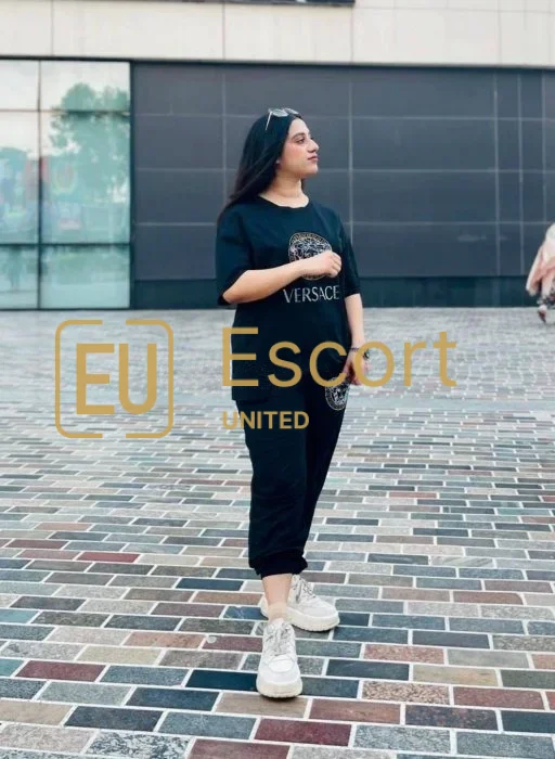 Vrouwelijke escort Natasha in Abu Dhabi, 25 jaar oud — foto 6