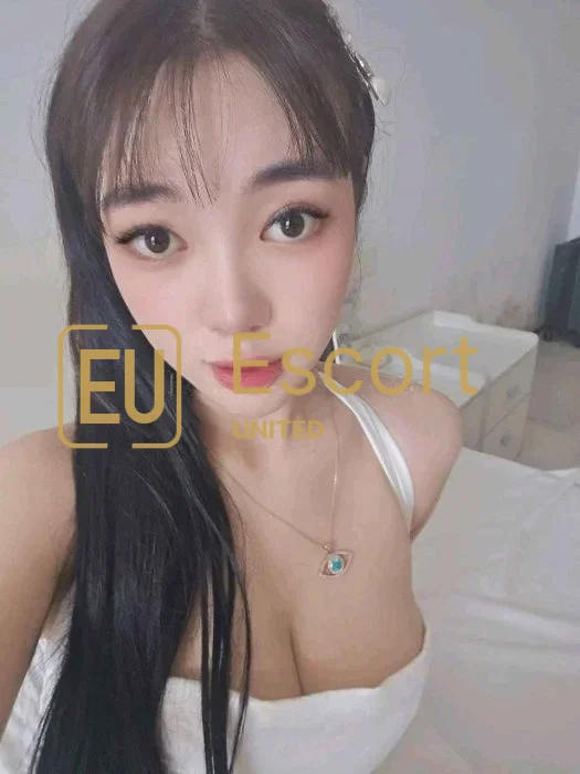 Moon Lustf, 23, žena na eskort v Abú Dhabí — fotka 6