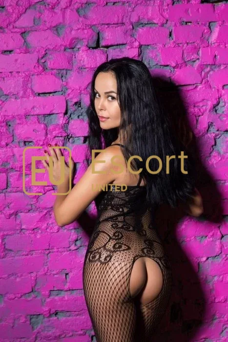 Nastya, dama escort en Dubái, EAU — foto 7