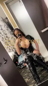 Shemale Jen, transrodna pratnja u Dubai — fotografija 18