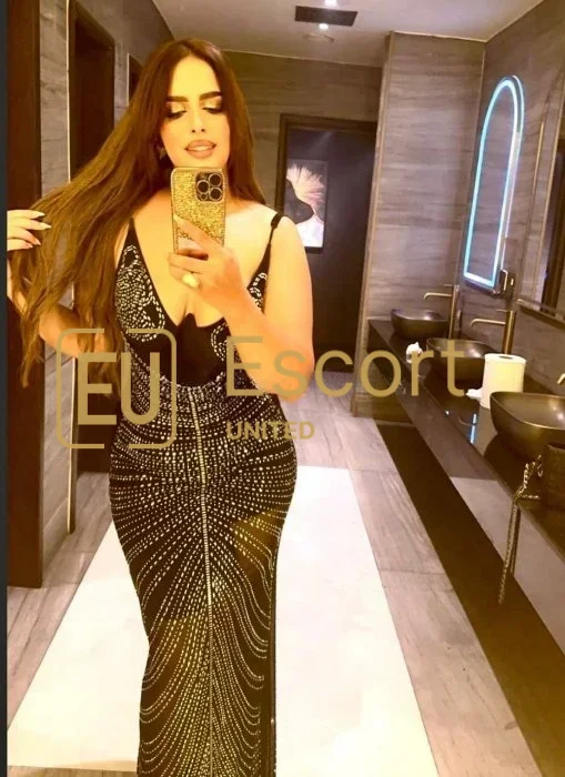 Amira, escortă de sex feminin în Fujairah — fotografia 6