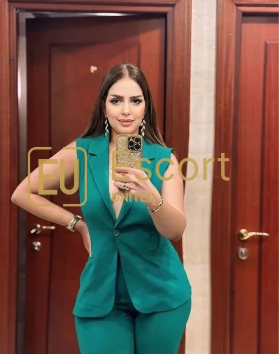 Amira, 23, escortă de sex feminin în Fujairah — fotografia 3