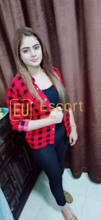 Falak, escortă de sex feminin în Fujairah — fotografia 2